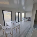 Möblierter Containerbungalow mit neuem Gartenchalet 6×4,8m – Bild 12