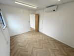 Maßgefertigtes 32 Fuß × 10 Fuß großes Kabinenbüro + Kantine + 1+1 WC-Waschräume, vandalensicher – Bild 8