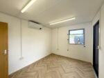 Maßgefertigtes 32 Fuß × 10 Fuß großes Kabinenbüro + Kantine + 1+1 WC-Waschräume, vandalensicher – Bild 5