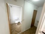 Maßgefertigtes 32 Fuß × 10 Fuß großes Kabinenbüro + Kantine + 1+1 WC-Waschräume, vandalensicher – Bild 7