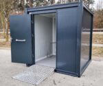 Behindertengerechter Sanitärcontainer mit Rampe und Warmwasser – RAL 7016 – Bild 6