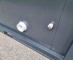 WC Sanitärcontainer mit Doppelkabine – für Mann und Frau – Anthrazit (RAL 7016) – Bild 2