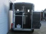 Ifor Williams Pferdeanhänger HB506| Frontausstieg | Klappenkombi| Schwarz-Neu – Bild 5